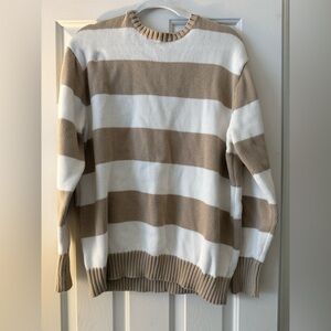 Brandy Melville Tan and White Crewneck Sweater